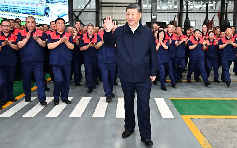 President Xi inspected a valve factory