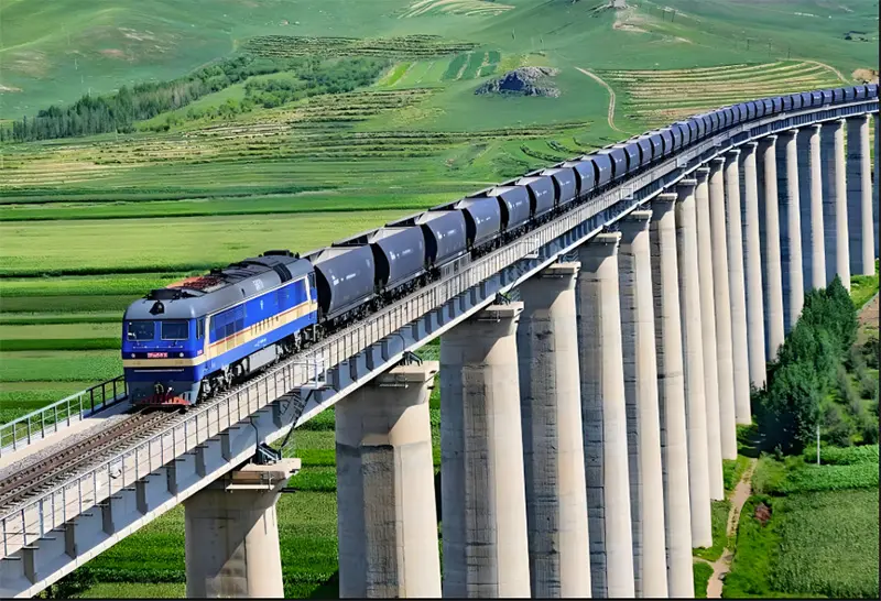 The-Advantages-and-Prospects-of-Rail-Transport-in-International-Trade-2